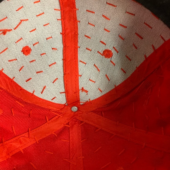 Men’s Spiked Cap - Picture 4 of 8